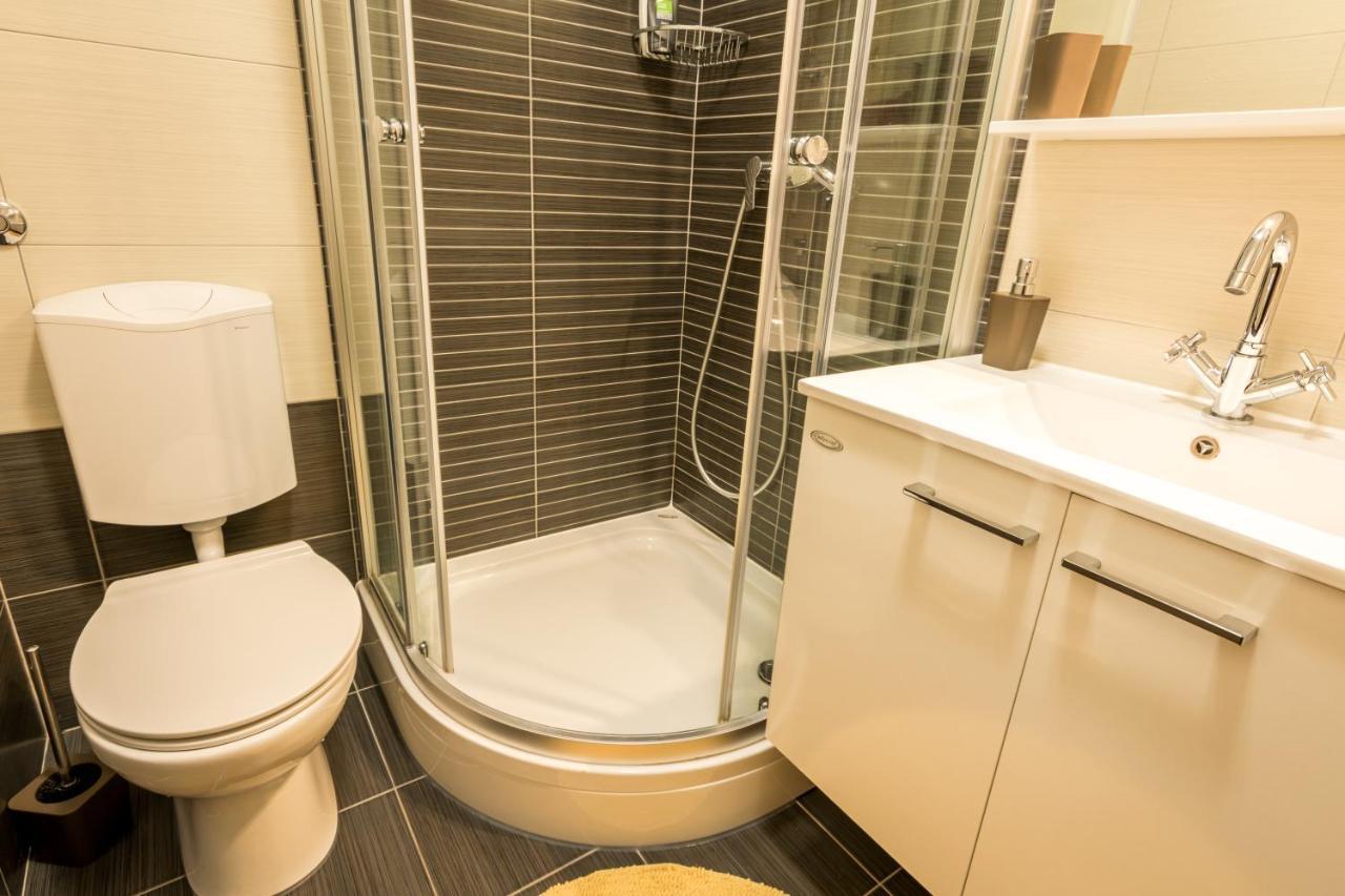 Apartament Apartman Petra Makarska Zewnętrze zdjęcie