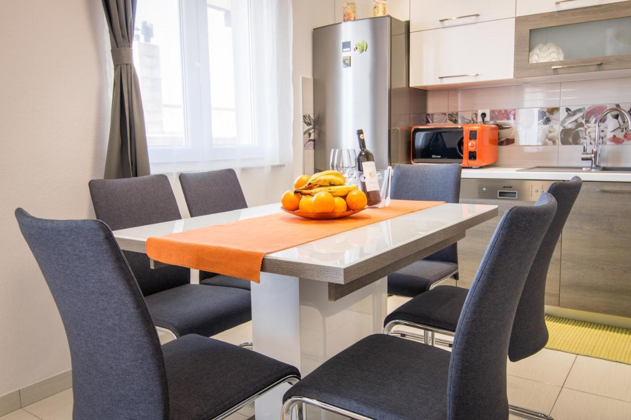 Apartament Apartman Petra Makarska Zewnętrze zdjęcie